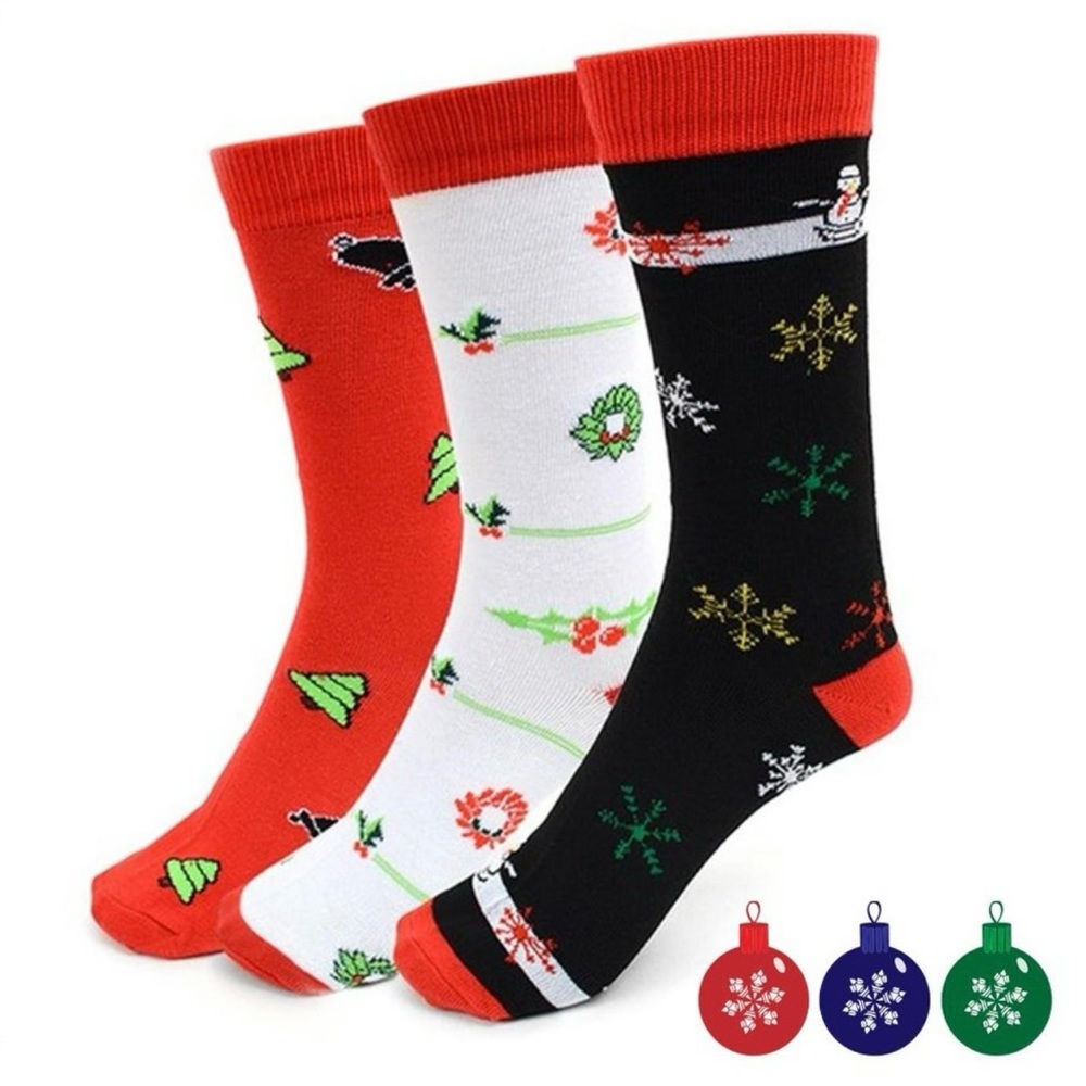 🆕3 PAIRS OF CHRISTMAS/HOLIDAY CREW SOCKS! 3 DIFFERENT DESIGNS!